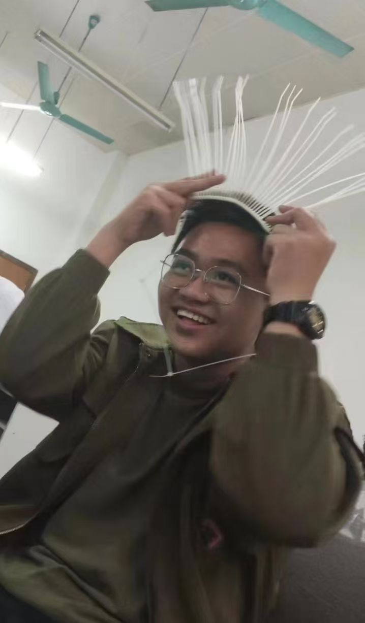 赵天佑同学照片